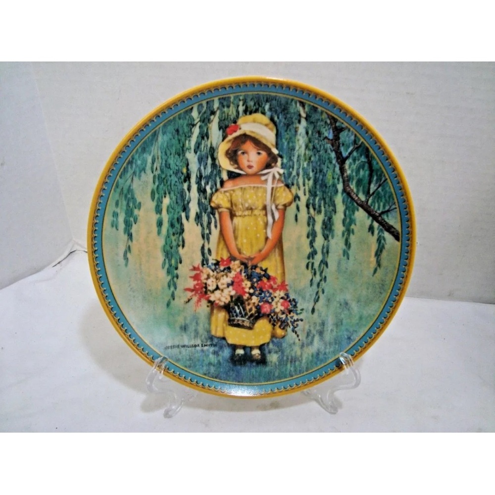 Knowles 1986 “EASTER”  Collector Plate First issue in Holiday Childhood Memories